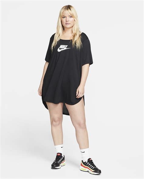 plus size sportswear nike